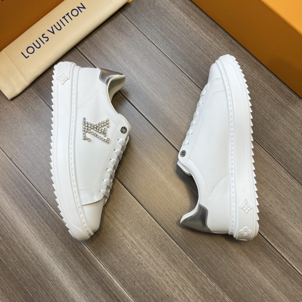 LOUIS VUITTON TRAINER SNEAKER - Image 2
