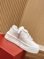 Valentino Garavani Sneaker - Image 4