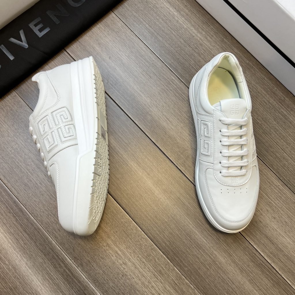 GIVENCHY G4 Low-Top Sneaker - Image 4