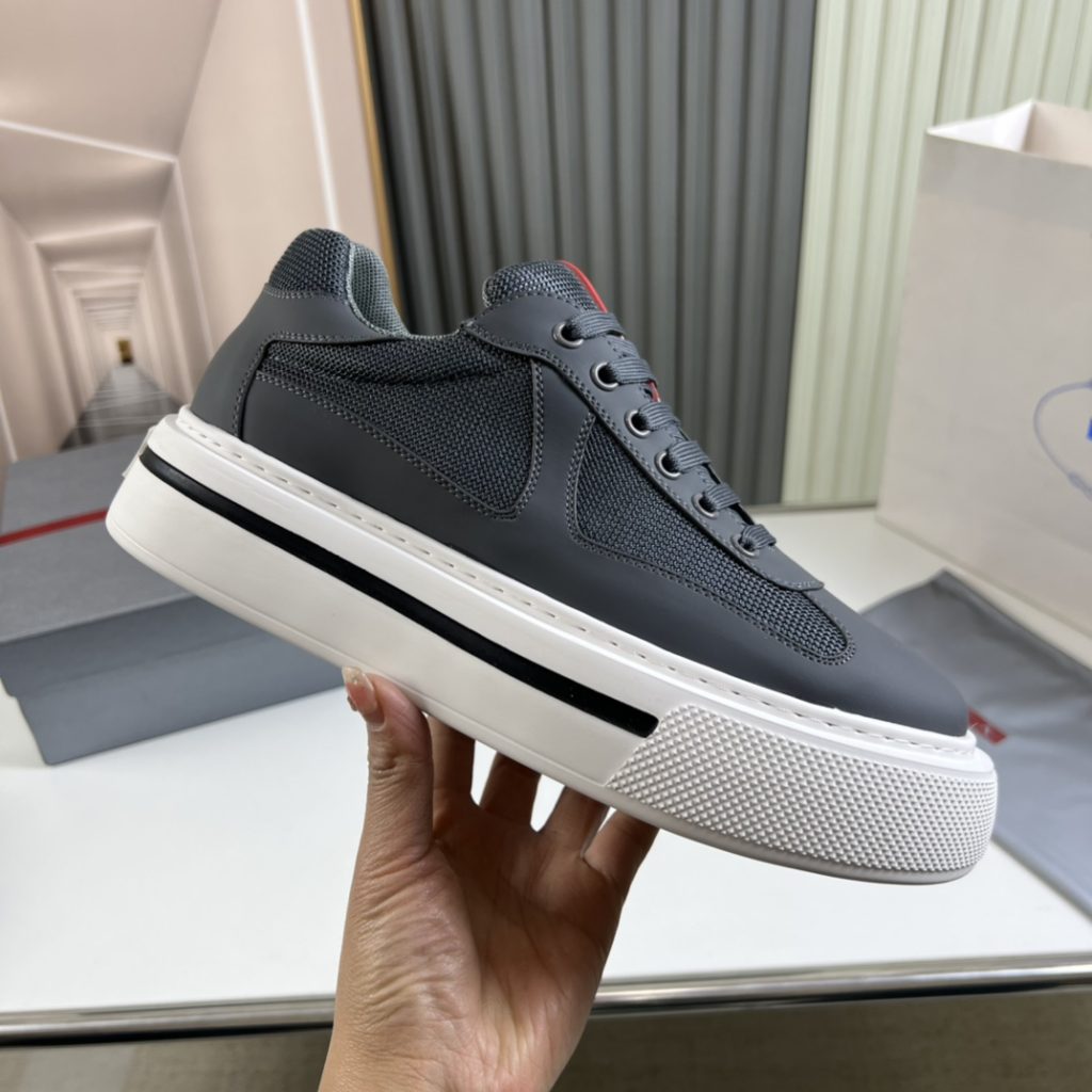 PRADA top version - Image 3