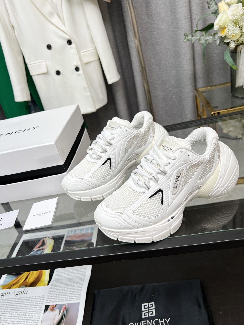 GIVENCHY Sneaker - Image 3