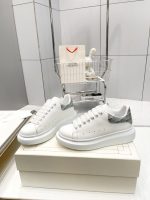 Alexander McQueen Sneaker - Image 2