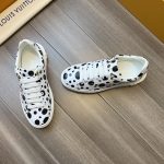 LOUIS VUITTON TRAINER SNEAKER - Image 3