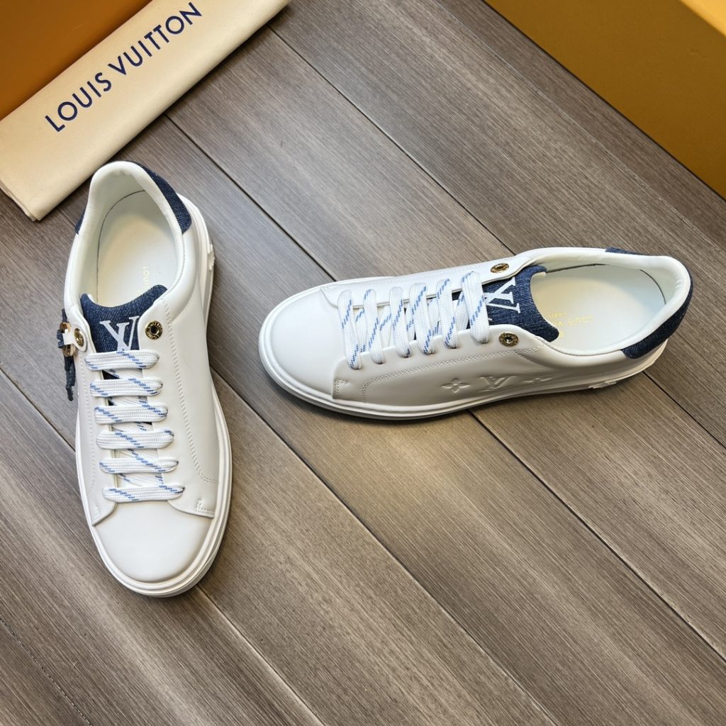 LOUIS VUITTON TRAINER SNEAKER - Image 3