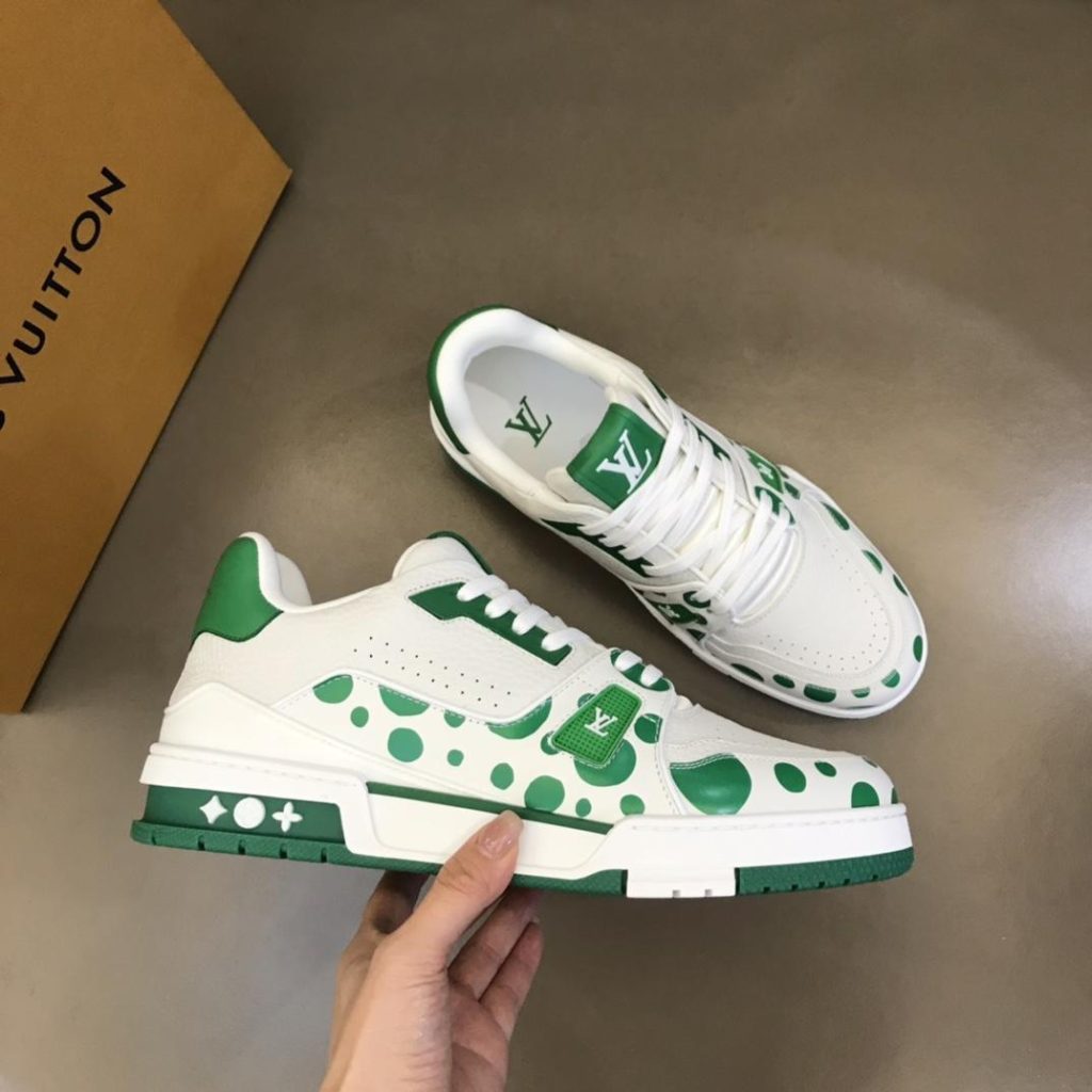 LOUIS VUITTON TRAINER SNEAKER - Image 4