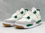 Nike SB xJordan Air Jordan4 Pine Green Sneaker - Image 3