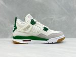 Nike SB xJordan Air Jordan4 Pine Green Sneaker - Image 2