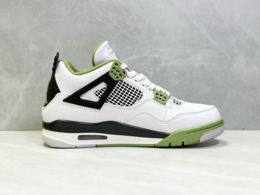Jordan Air Jordan4 OilGreen Sneaker - Image 2