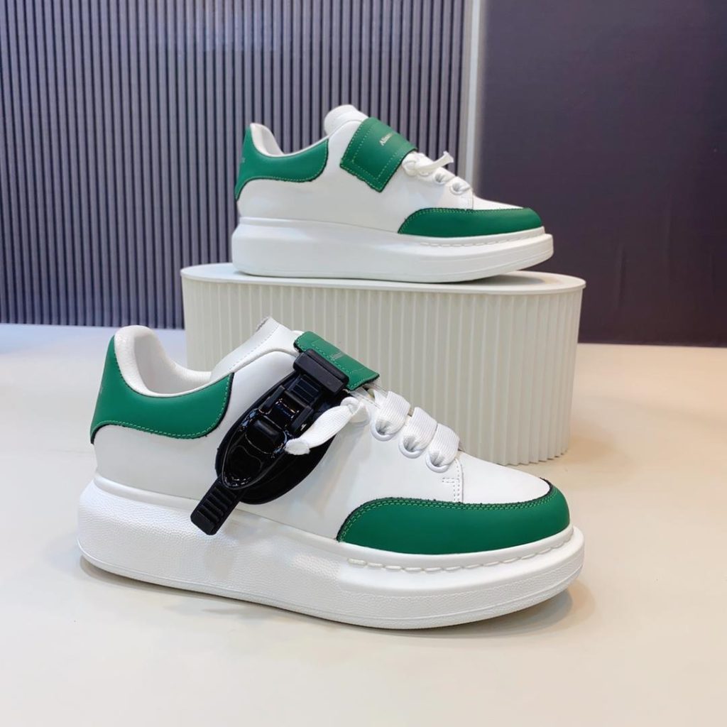 Alexander McQueen Sneaker - Image 2