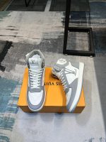 LOUIS VUITTON sneakers - Image 3