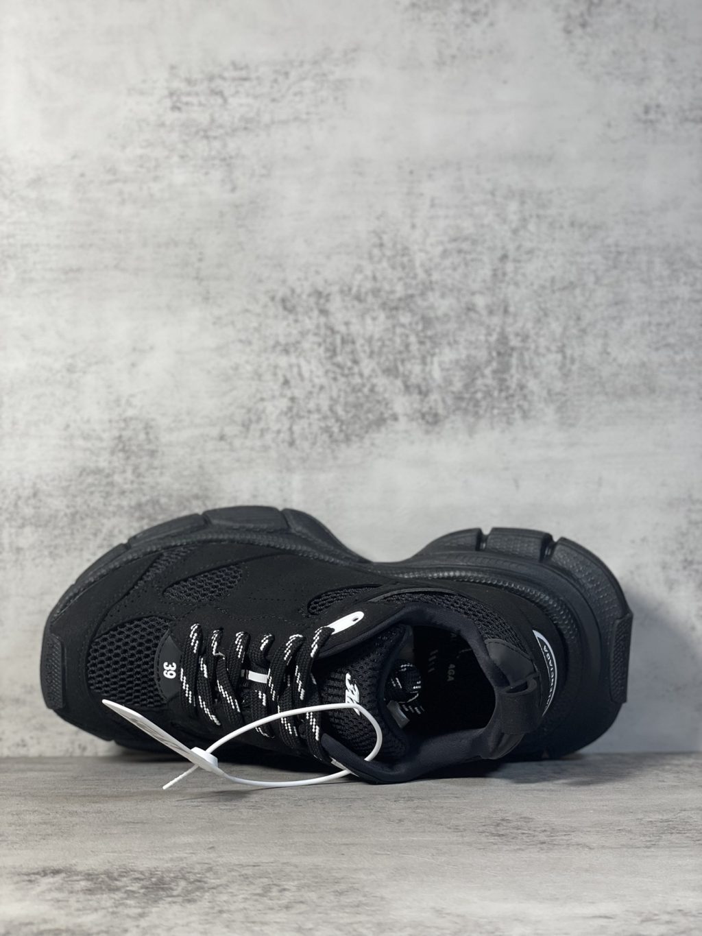 Balenciaga 3XL sneakers - Image 3