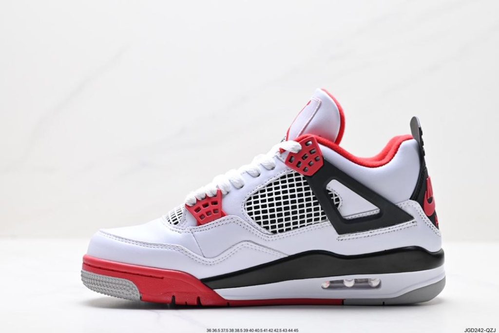 Air Jordan 4 Retro Sneaker - Image 3