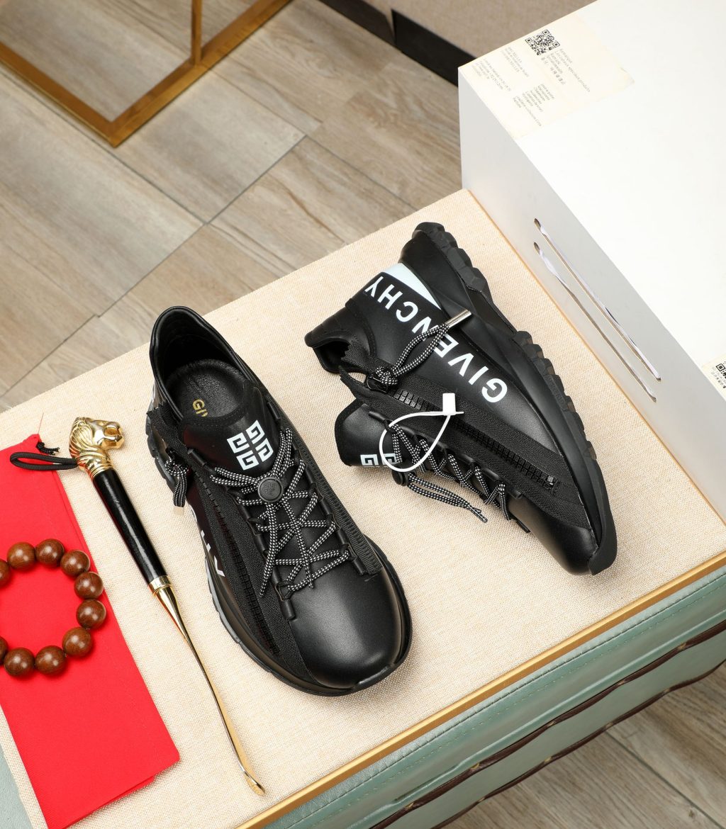 GIVENCHY SPECTRE ZIP RUNNER SNEAKERS - Image 3