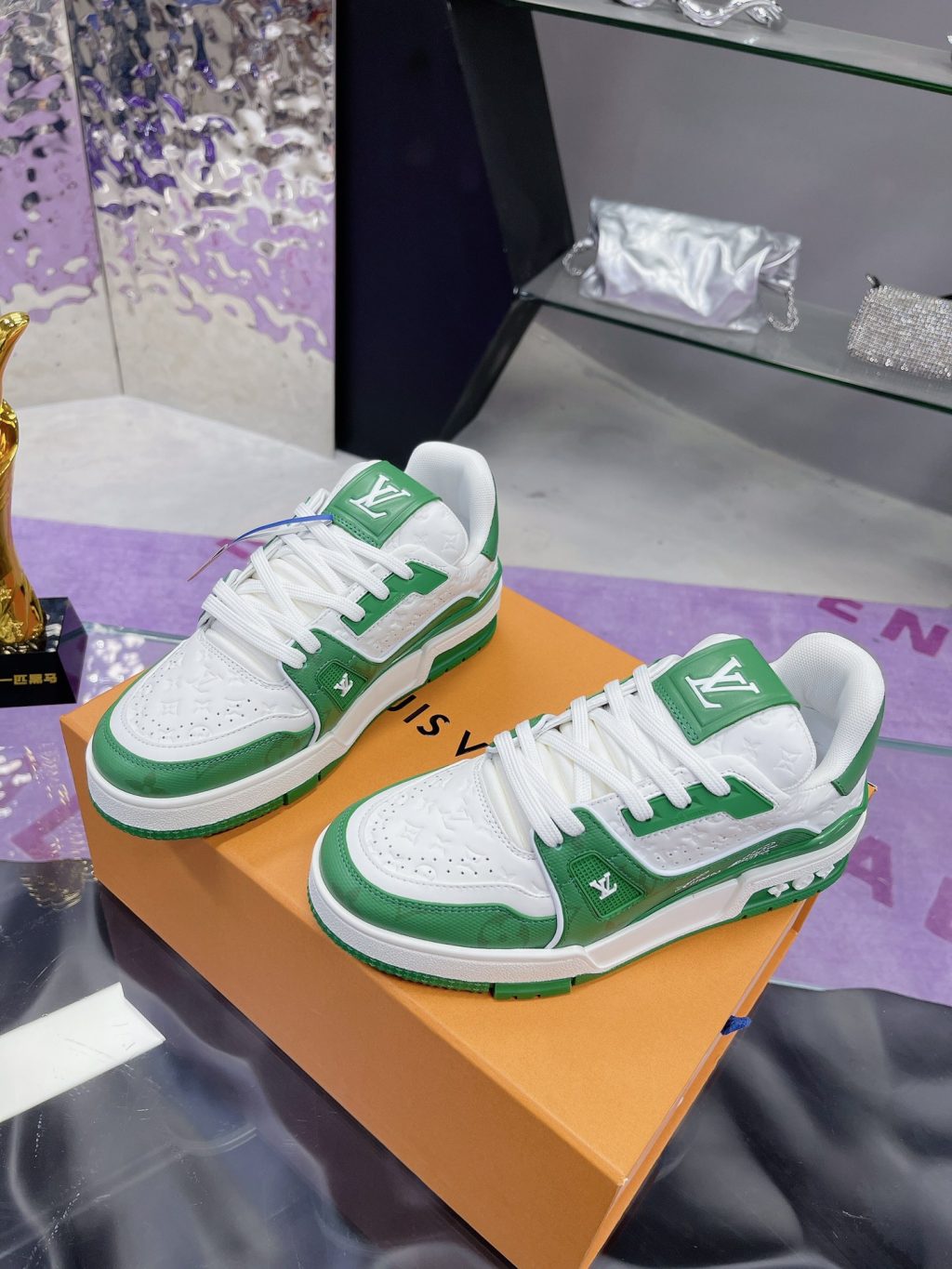 Louis Vuitton Trainer 54 Signature sneaker - Image 3