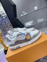 Louis Vuitton Trainer 54 Signature sneaker - Image 2