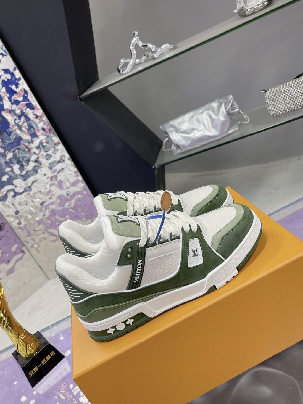 Louis Vuitton Trainer 54 Signature sneaker - Image 2
