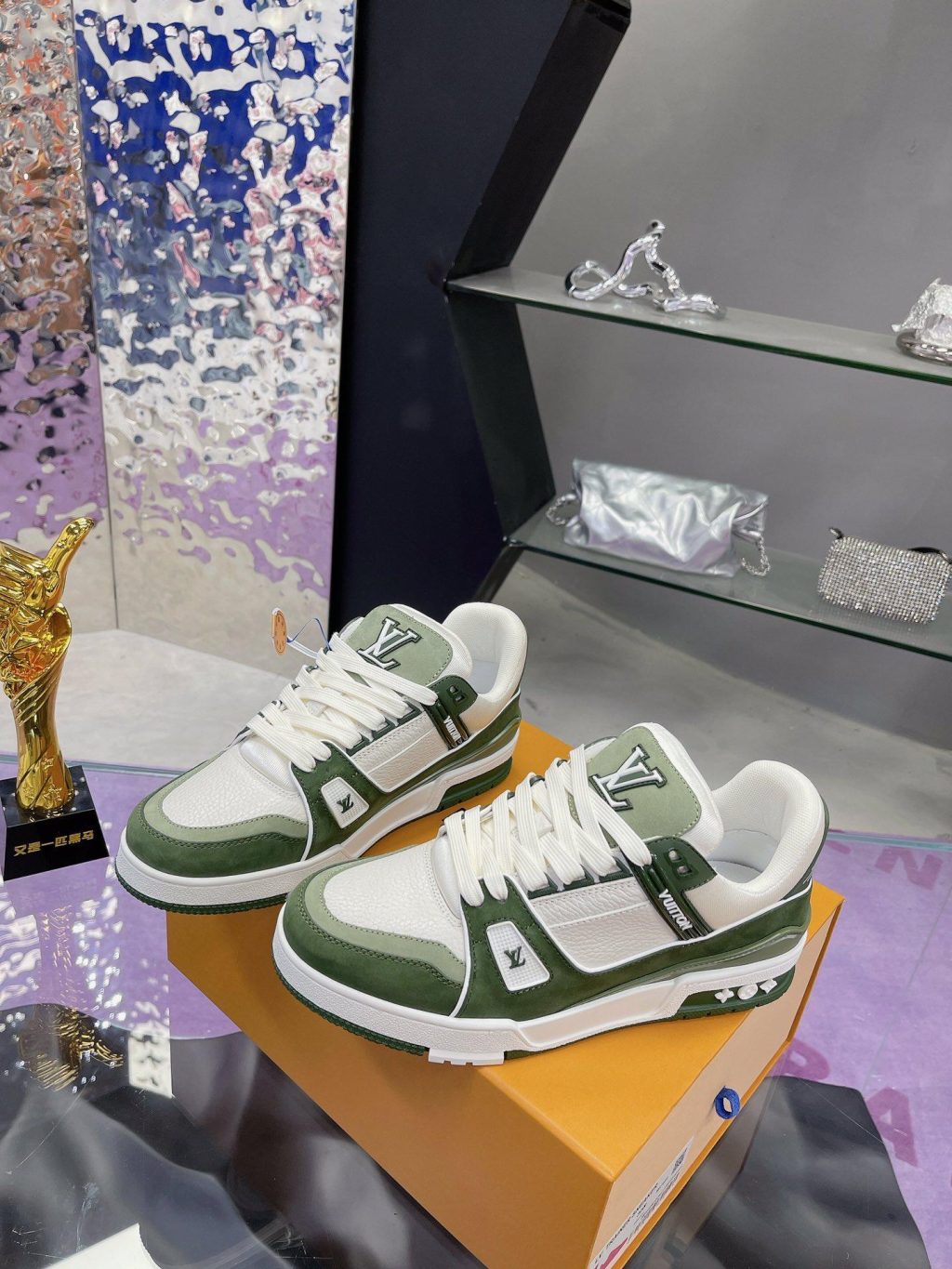 Louis Vuitton Trainer 54 Signature sneaker - Image 3