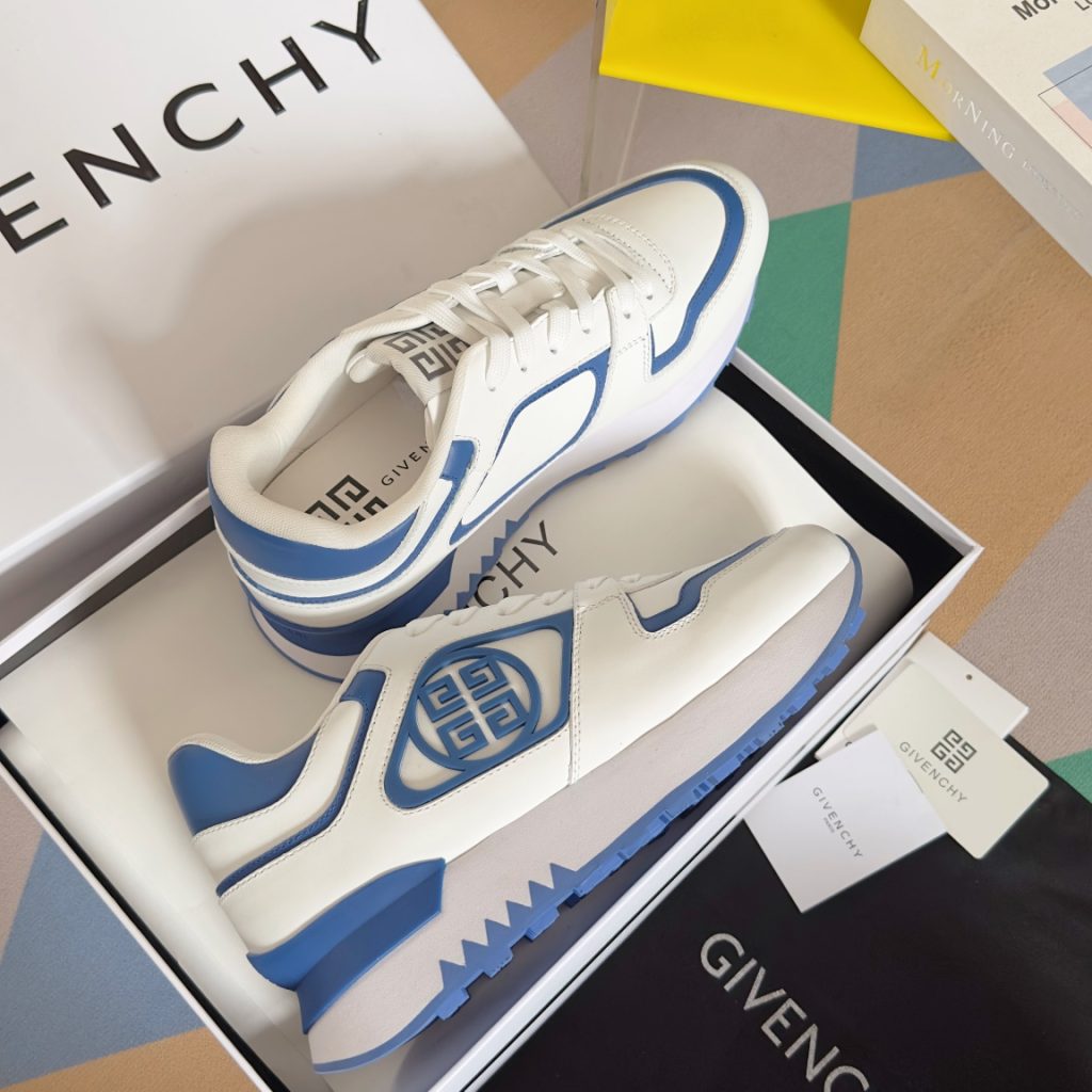 GIVENCHY G4 Sneaker - Image 3