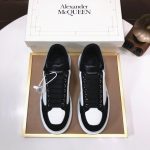 Alexander McQueen Sneaker - Image 2
