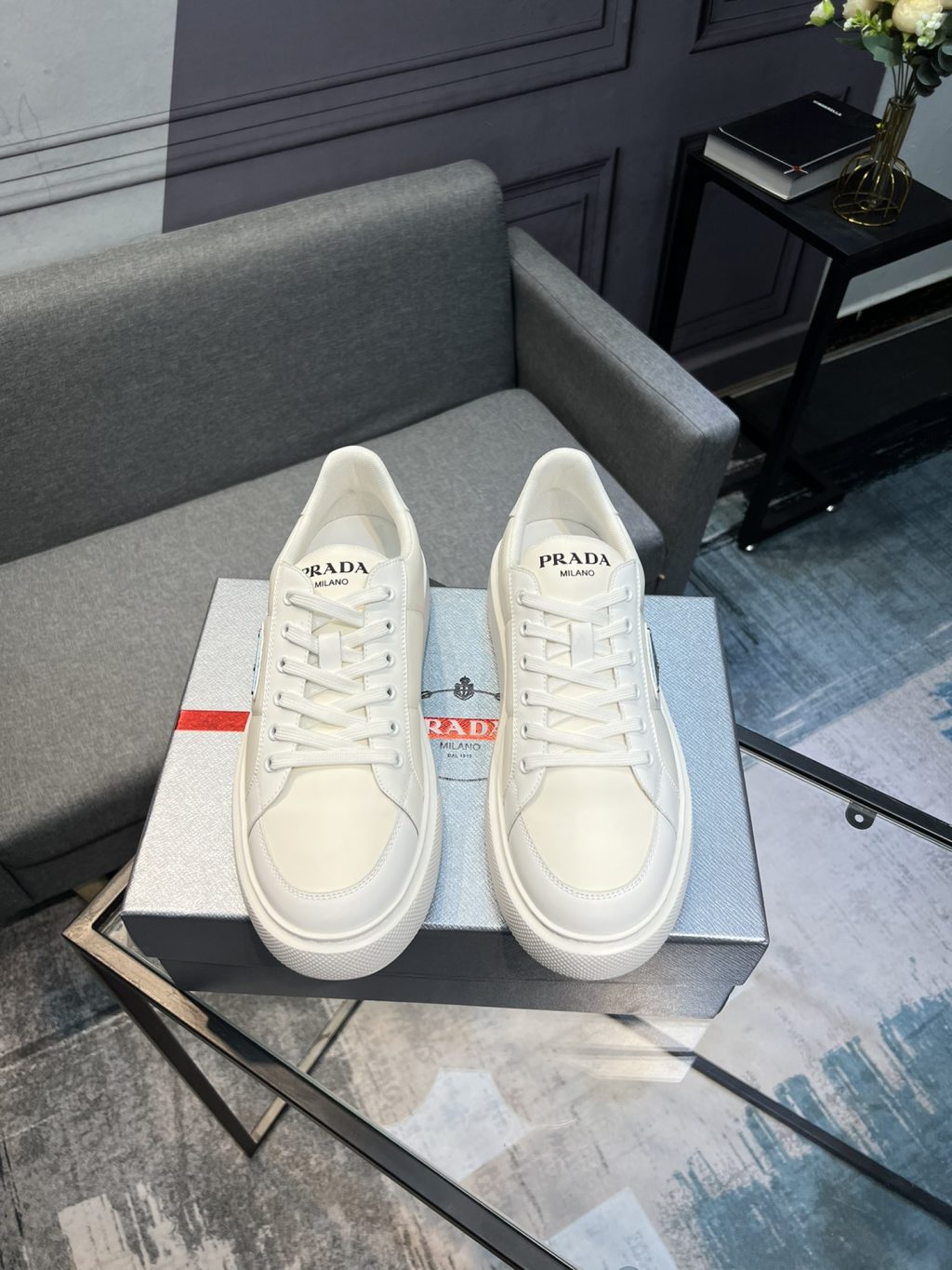 Prada Downtown Perforated White sneaker - Image 3