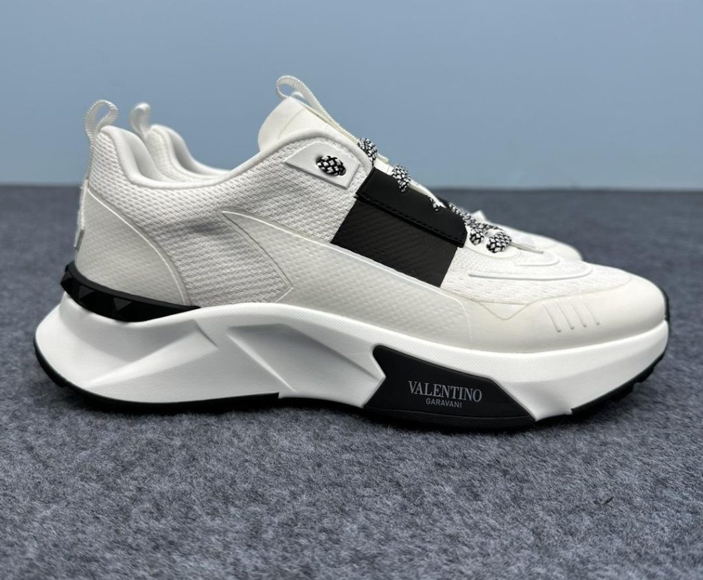 VALENTINO GARAVANI SNEAKER - Image 2