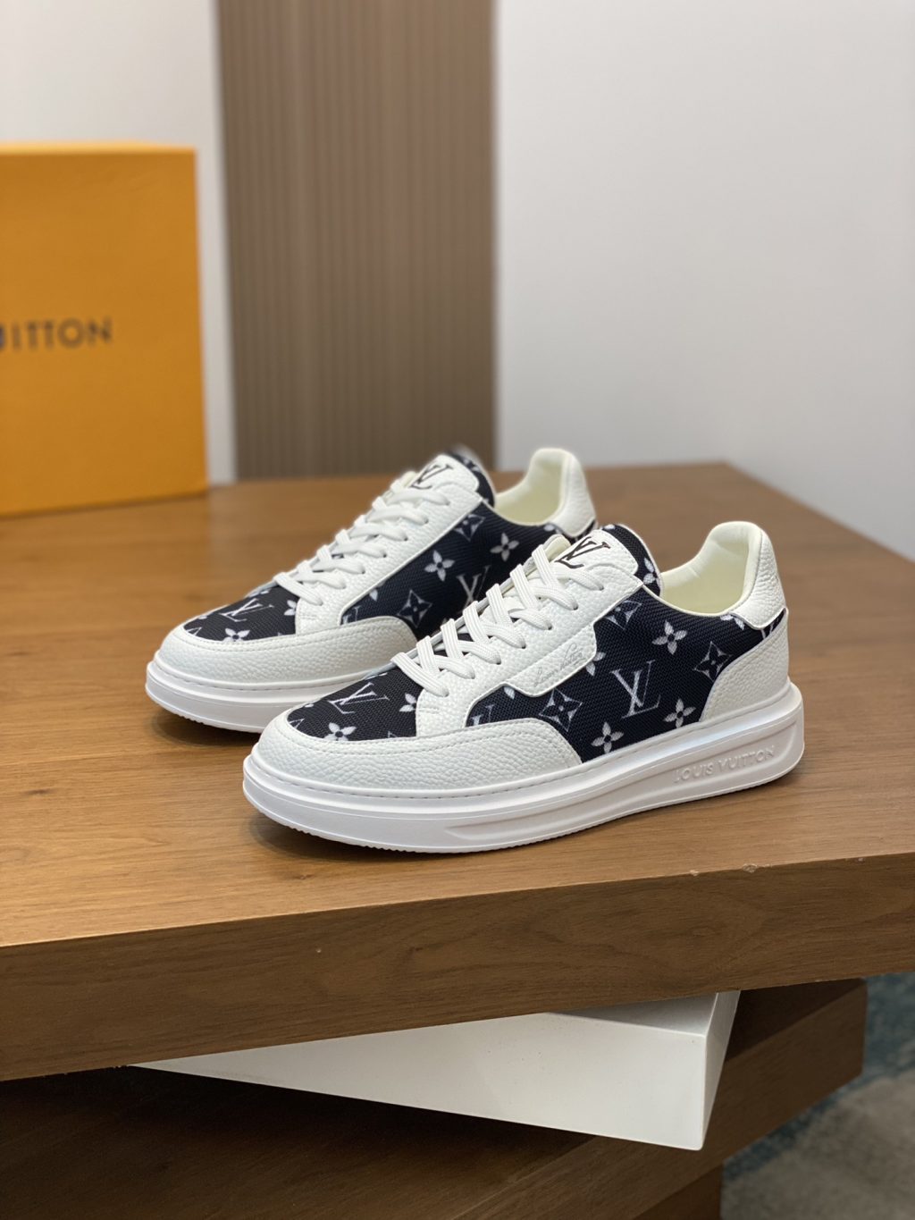 LV2024 Beverly Hills sneaker - Image 3
