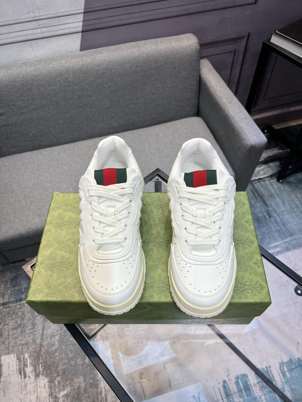 Gucci Re-Web Sneakers in Leather - Image 2