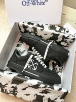 OFF-WHITE New Low Vulcanized Sneakers - Image 4