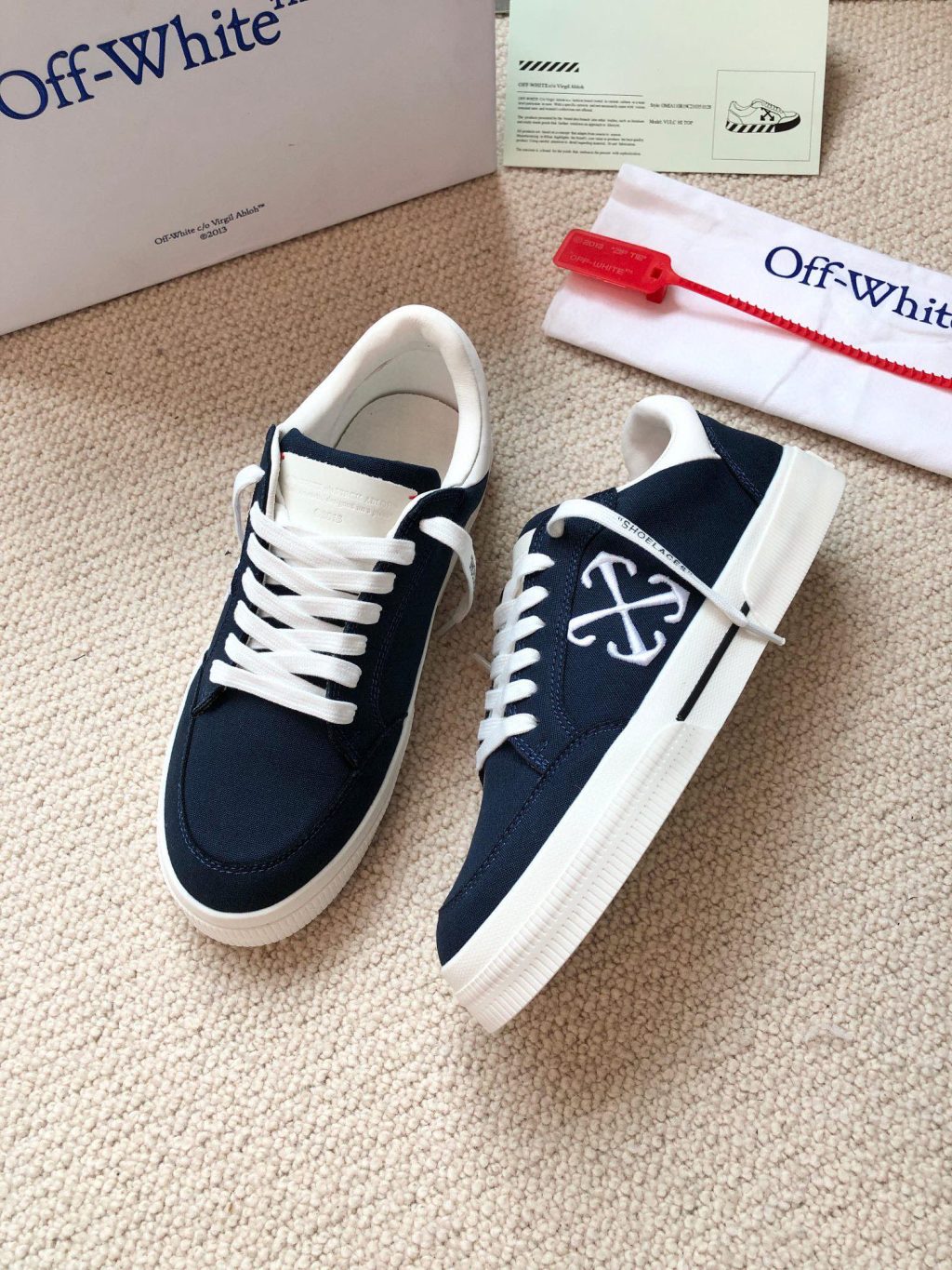 OFF-WHITE New Low Vulcanized Sneakers - Image 2