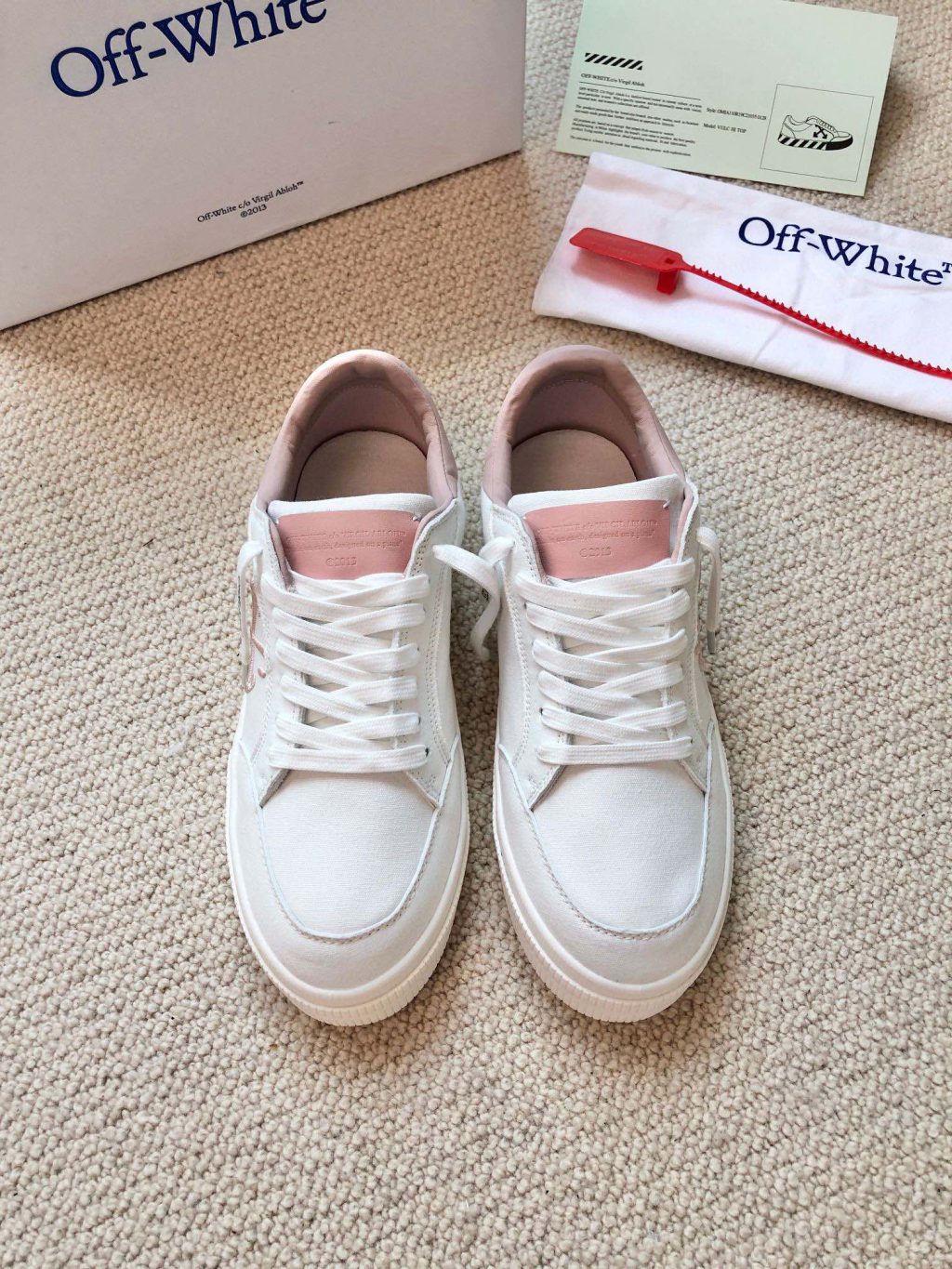 OFF-WHITE New Low Vulcanized Sneakers - Image 3