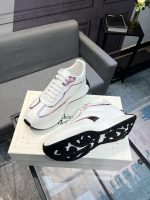 Alexander McQueen Sneaker - Image 4