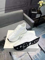 Alexander McQueen Sneaker - Image 3