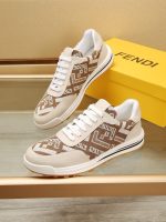 FENDI CASUAL SNEAKERS - Image 2