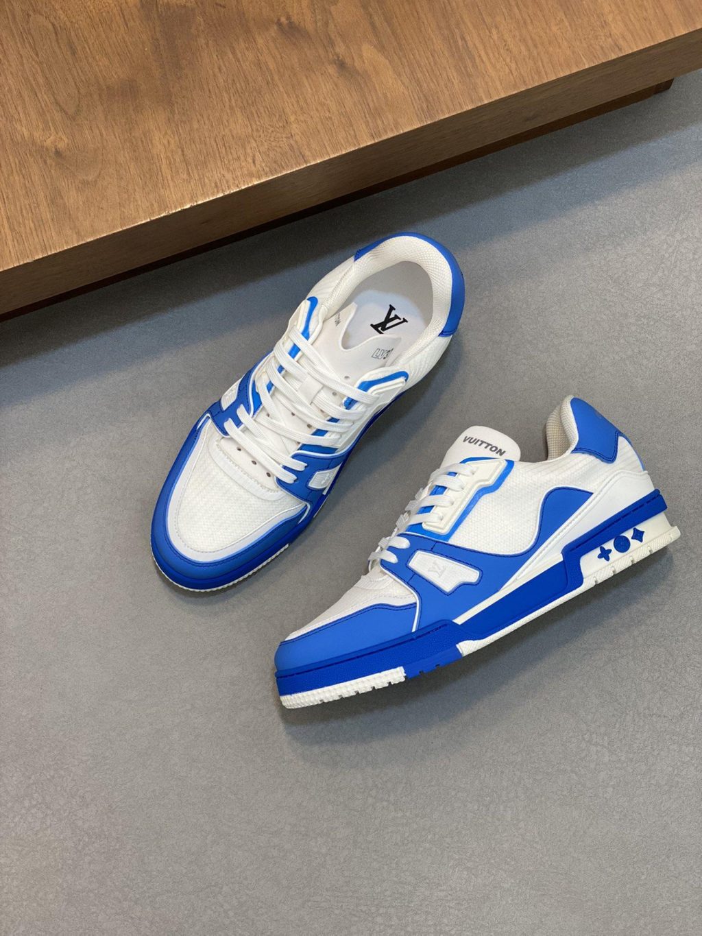 Louis Vuitton Trainer Sneaker - Image 3