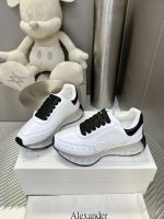 Alexander McQueen Sneaker - Image 4