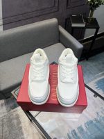 Valentino Garavani Sneaker - Image 2