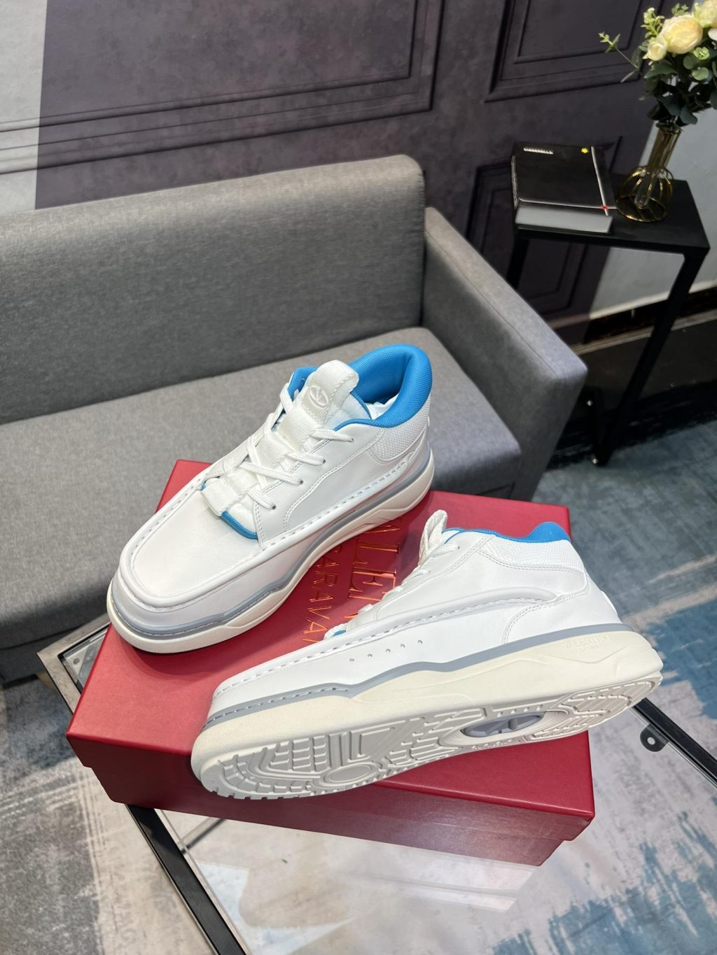 Valentino Garavani Sneaker - Image 2