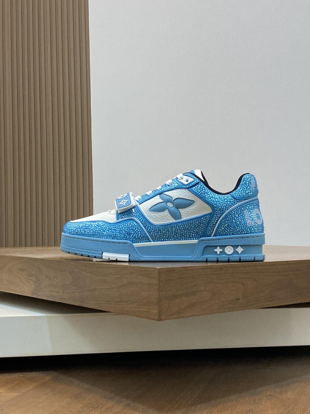 Louis Vuitton Trainer Maxi Sneaker - Image 4