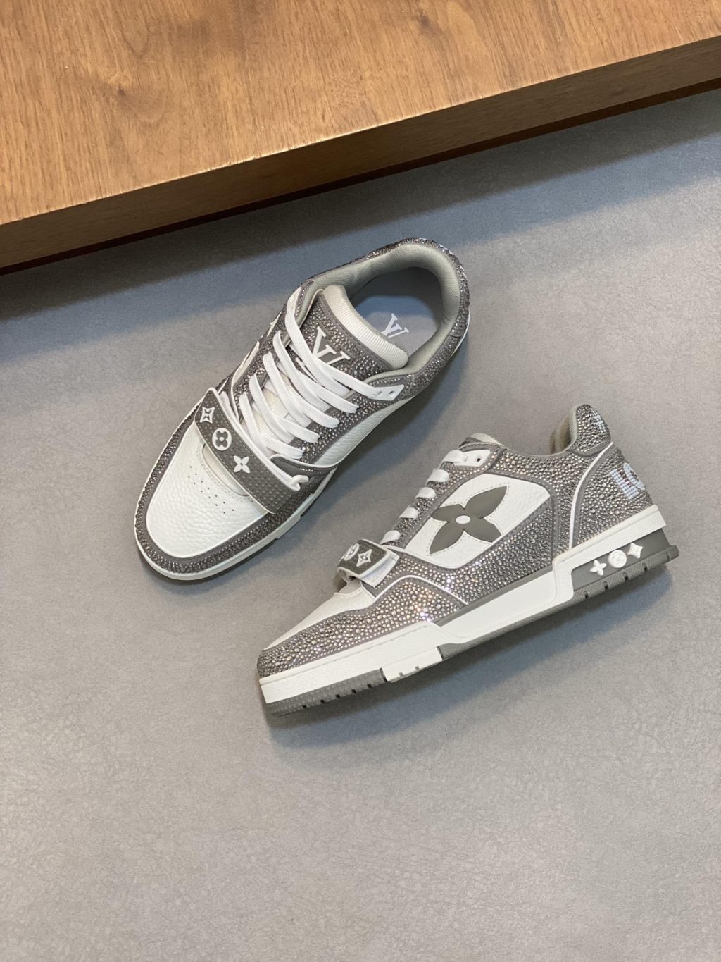 Louis Vuitton Trainer Maxi Sneaker - Image 2