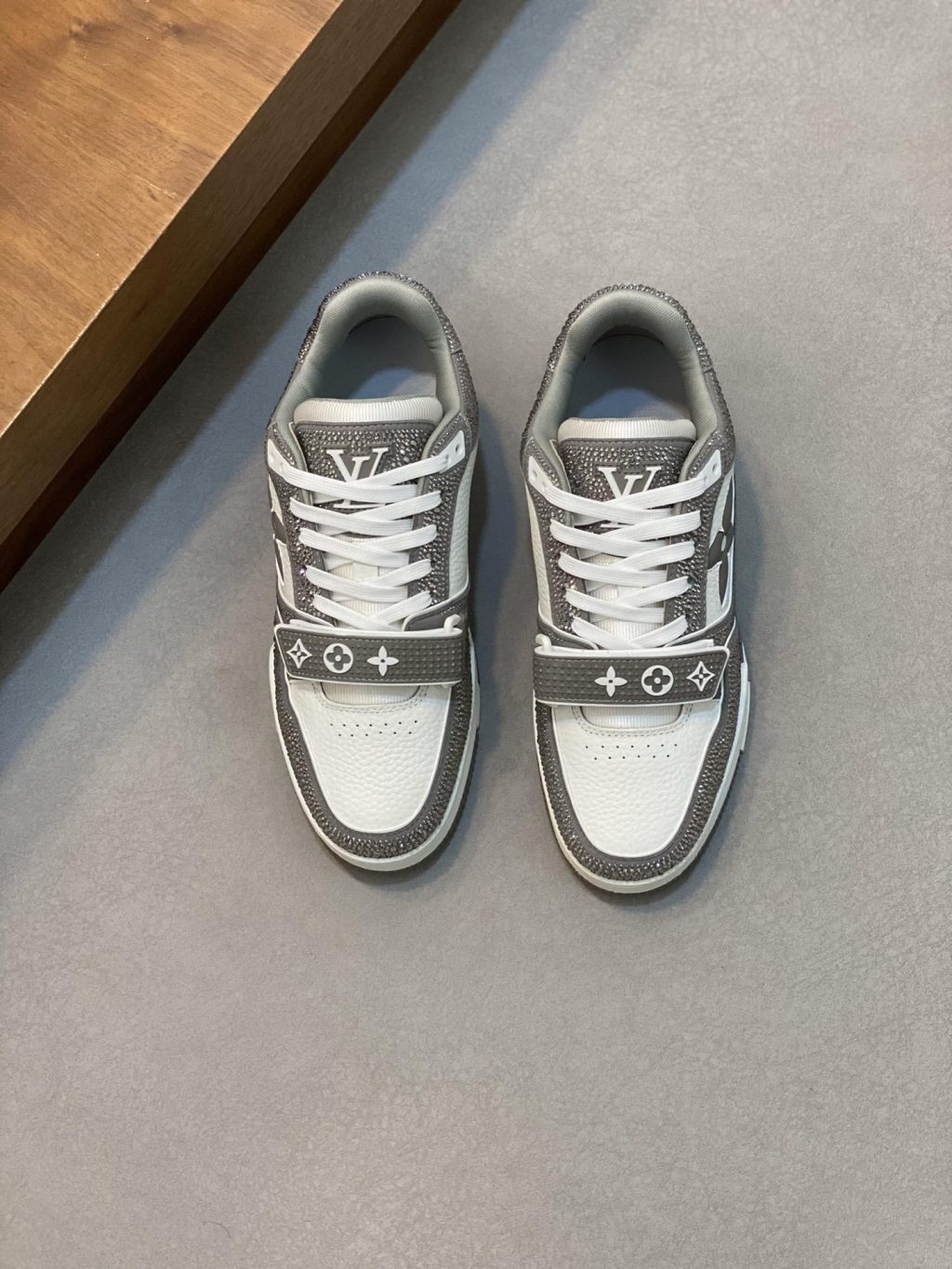 Louis Vuitton Trainer Maxi Sneaker - Image 3