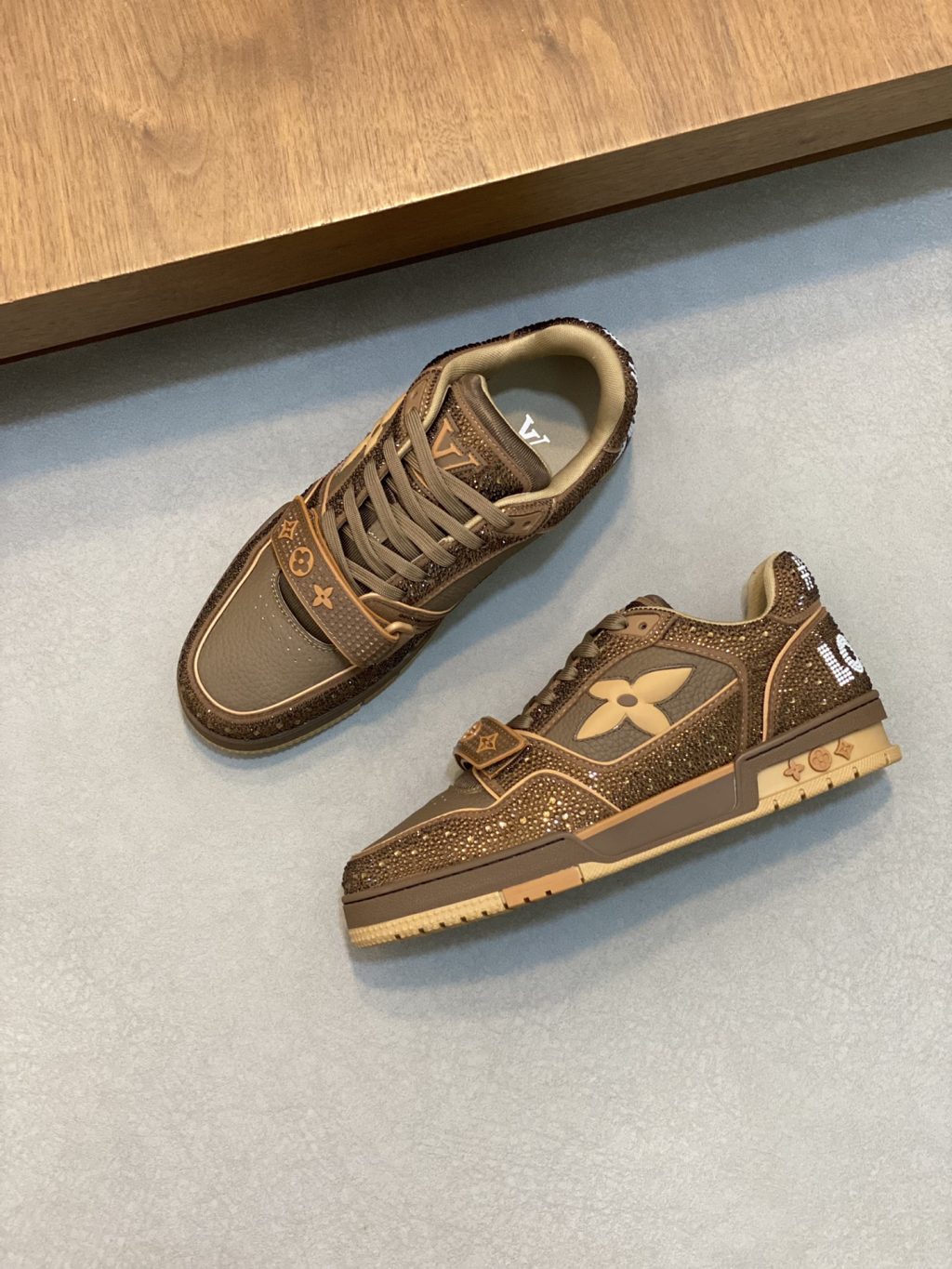 Louis Vuitton Trainer Maxi Sneaker - Image 2