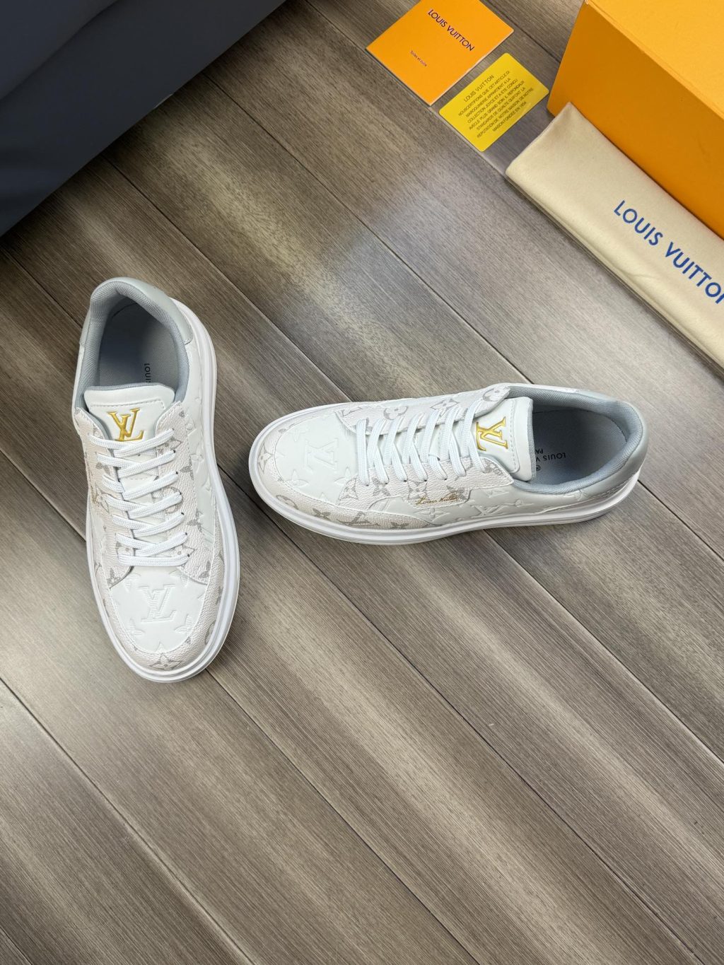 Louis Vuitton Trainer Sneaker - Image 4