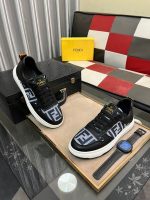 FENDI CASUAL SNEAKERS - Image 3