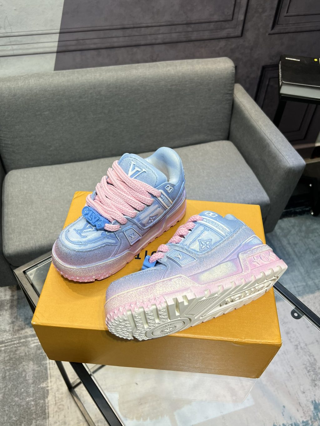 Louis Vuitton Trainer Maxi Sneaker - Image 2