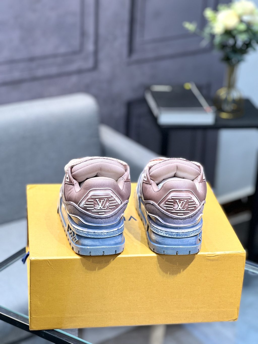 Louis Vuitton Trainer Maxi Sneaker - Image 3