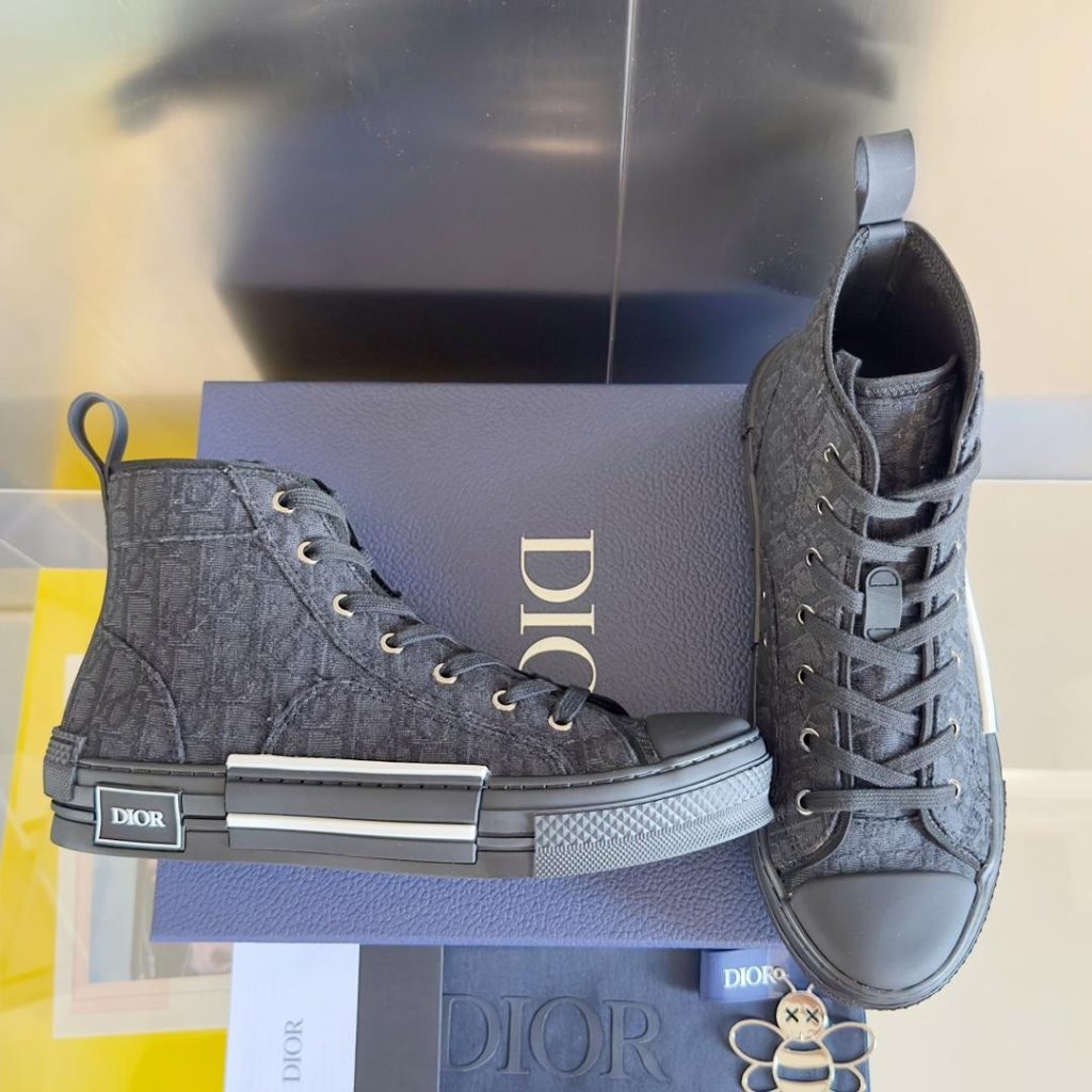 Dior B23 High Top Sneaker - Image 2