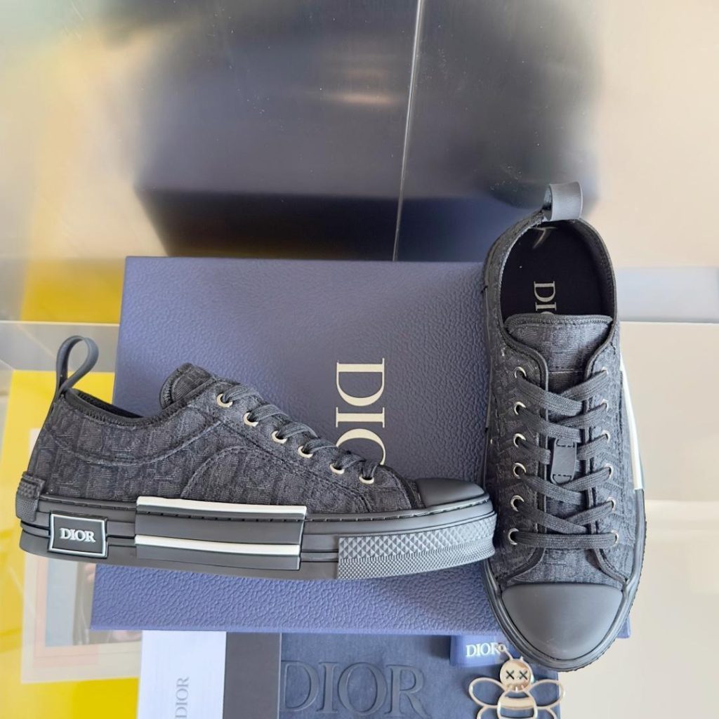 Dior B23 Low Top Sneaker - Image 2