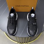 Louis Vuitton Sneaker - Image 4