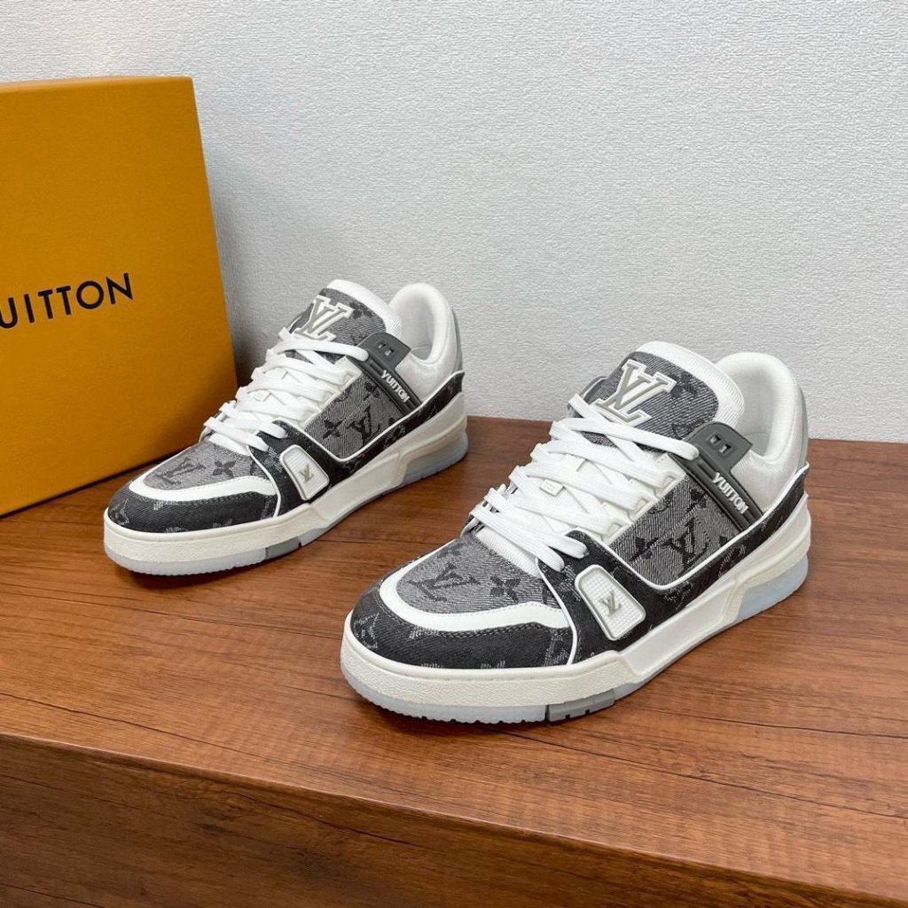 Louis Vuitton Skate Sneaker - Image 3