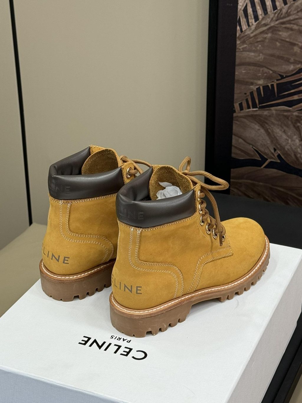 CELINE KURT LACE-UP MID BOOT IN NUBUCK CALFSKIN AND SHEARLING - Image 3